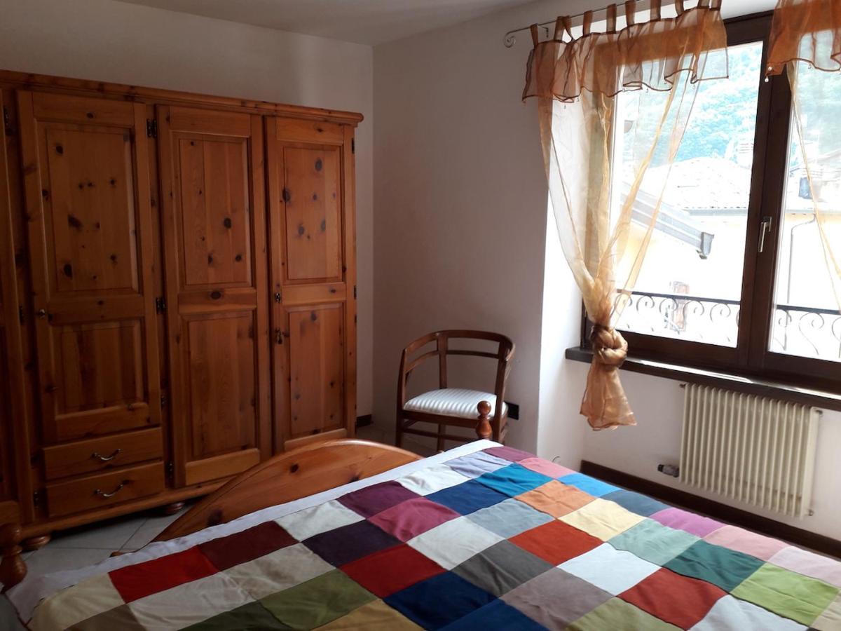 Appartamento Centro Storico Riva del Garda Luaran gambar