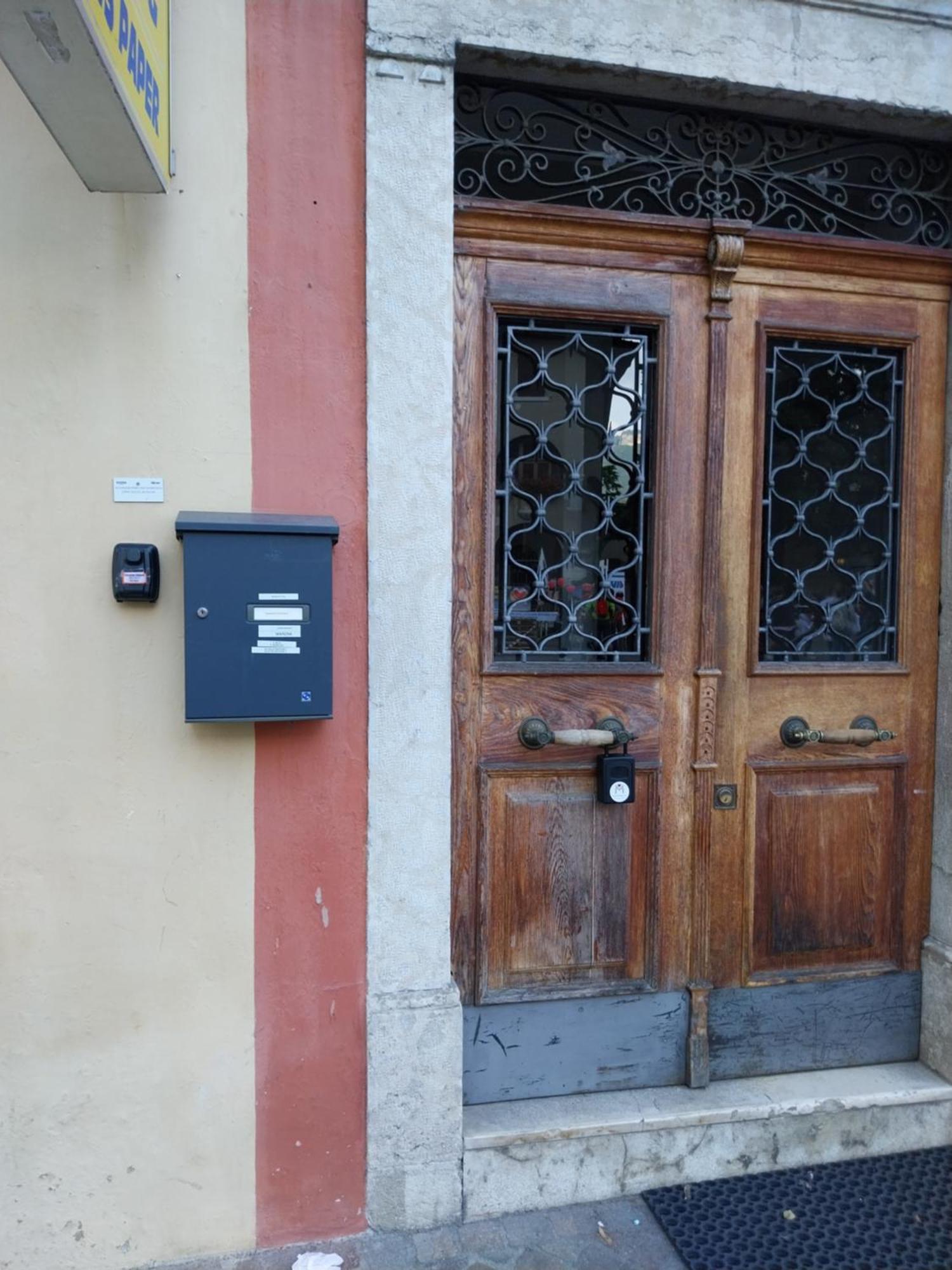 Appartamento Centro Storico Riva del Garda Luaran gambar
